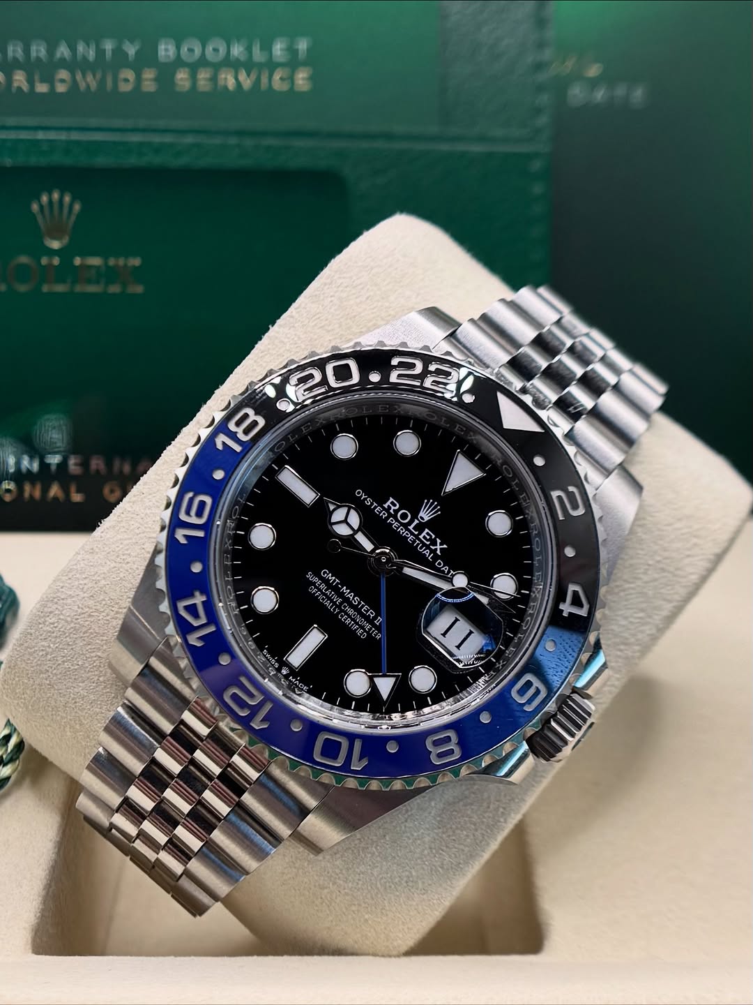 Rolex GMT-Master II "Batgirl" 40mm | Ref. 126710BLNR